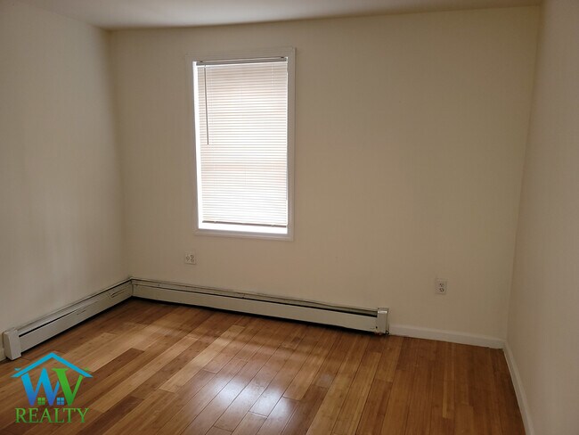 Photo - 1717 Unionport Rd Townhome