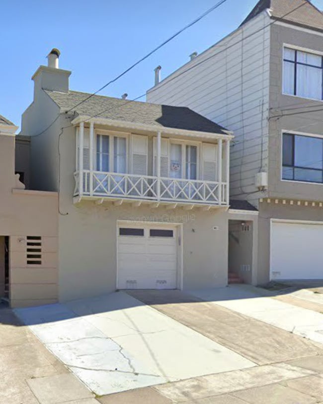 Outside of house - 1346 33rd Ave