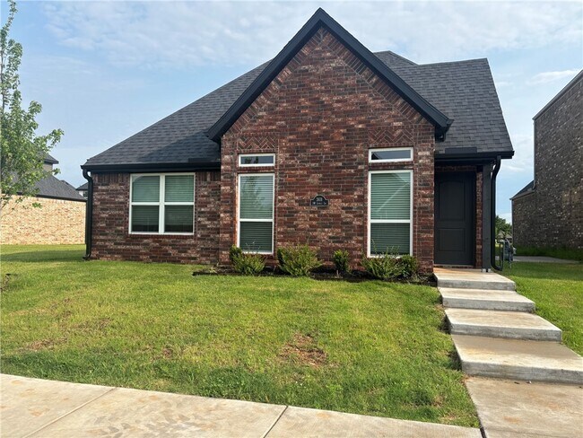 Photo - 3101 SW Lovely Ln