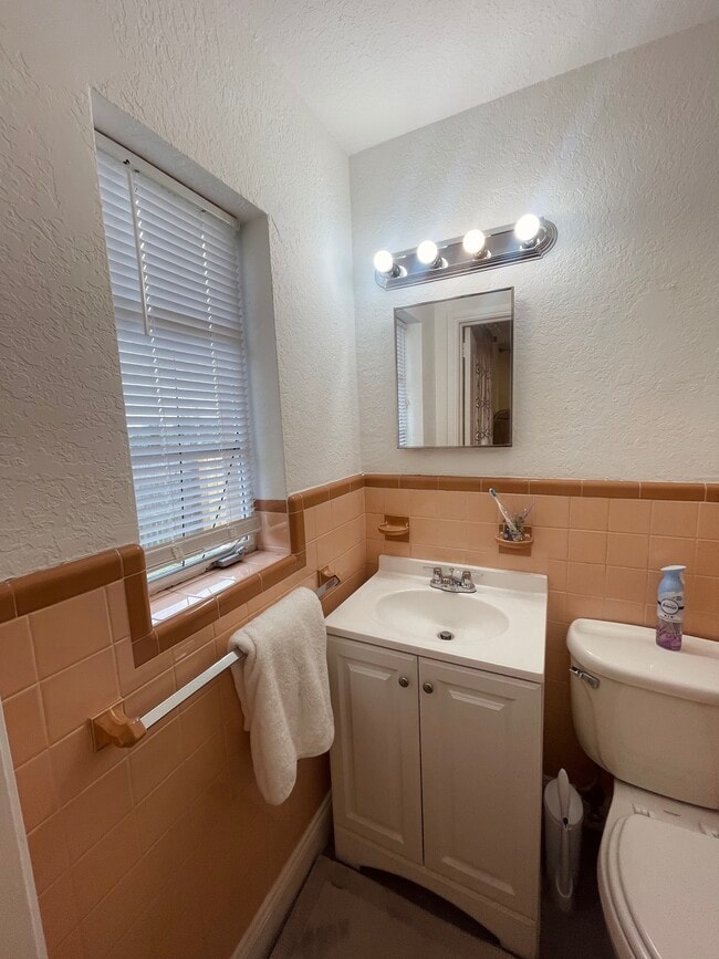 Photo - 3902 Westview Ave