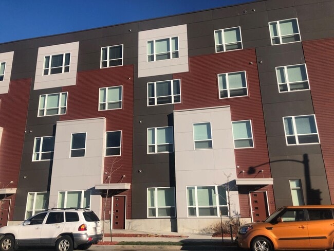 Photo - Legacy Lofts at the Blommer Ice Cream Factory