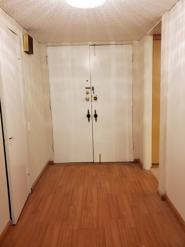 Photo - 4200 Laurel Canyon Blvd Unit 102