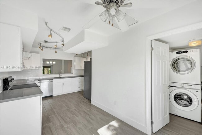 Photo - 4163 SW 85th Ave