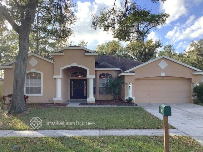 Building Photo - 3721 Hollow Wood Dr