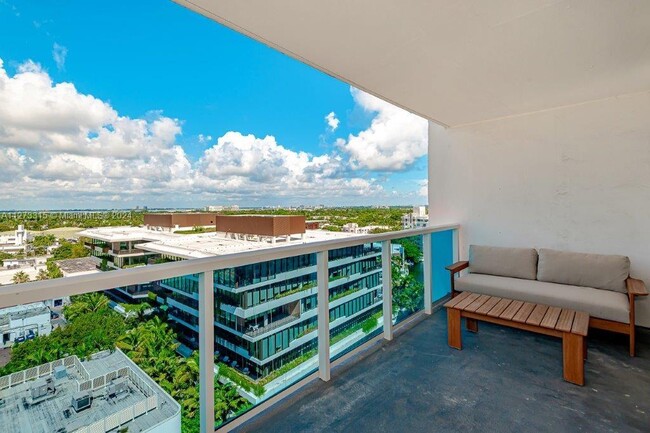 Photo - 2301 Collins Ave Condominio Unidad 1137