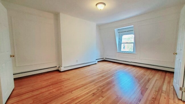 Photo - 63 Prospect St Unit 3