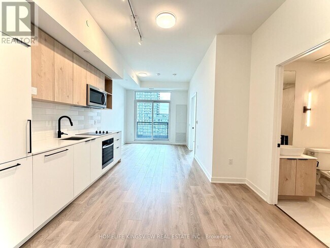 Photo - 1185 Dupont St Unit 907