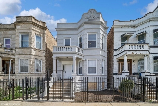 Photo - 539 N Trumbull Ave Apartment Unit 1