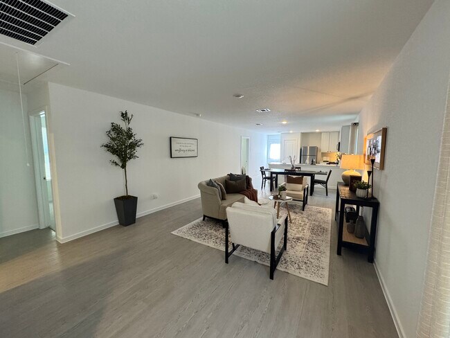 Photo - 3411 Rock Ml Dm