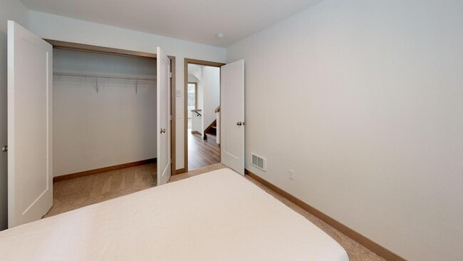 Photo - 3308 Claremont Ave S