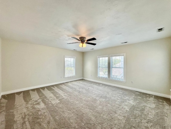 Building Photo - 259 W Ocean View Ave Rental