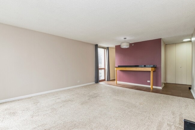 Photo - 200 N Dearborn St Unit 2803