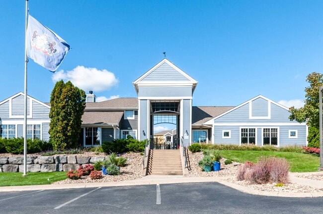 Building Photo - The Grove at Mankato Rental