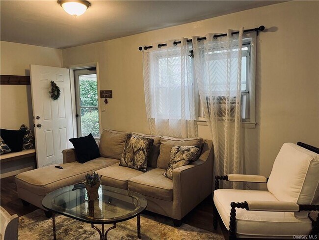 Photo - 431 Parkview Ave