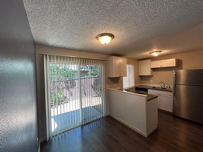 3512 NW Kauffman Ave Unidad I
