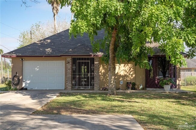 Building Photo - 39 Campeche Dr