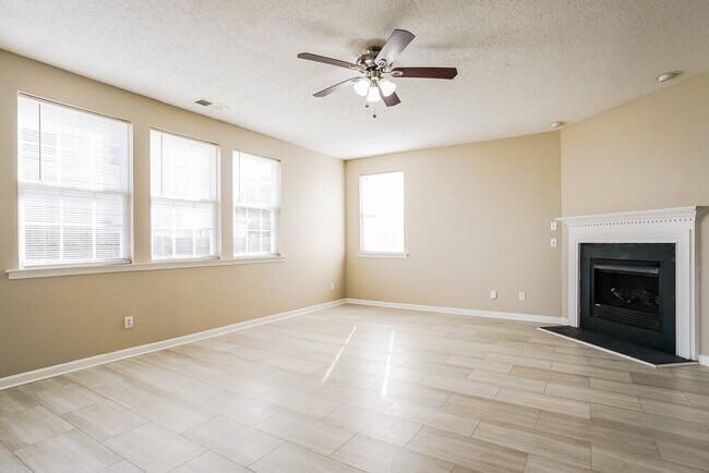 Photo - 6011 Paducah Dr