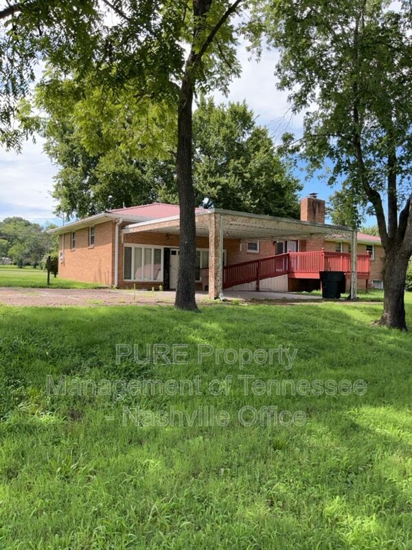Photo - 3912 Hydesdale Ln