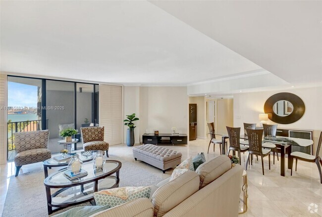 Building Photo - 520 Brickell Key Dr Unit A914 Rental