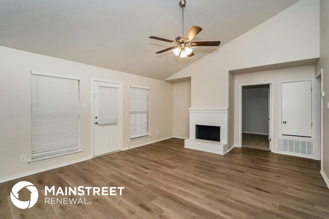 Photo - 1334 Cedar Ridge Dr