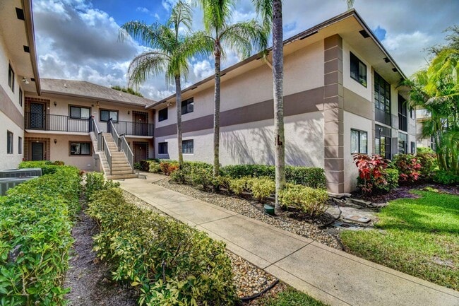 Photo - 15364 Lakes of Delray Blvd Unit 45