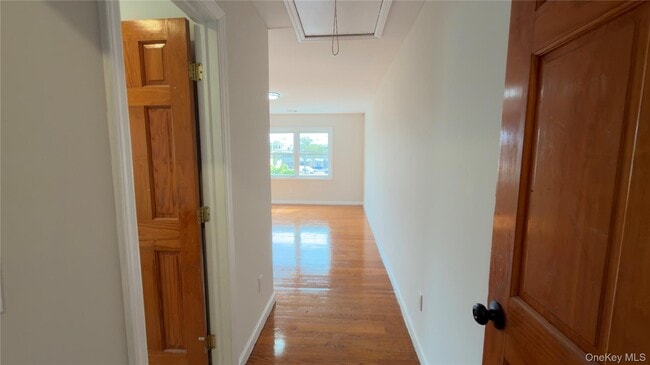 Photo - 134 W Chester St