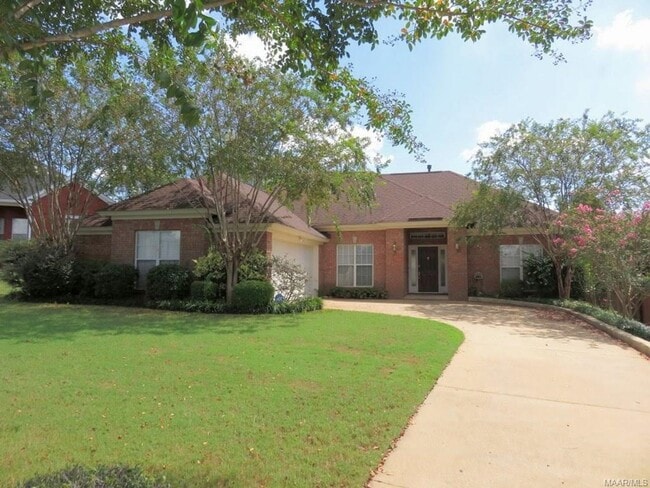 Highland Ridge Neighborhood in Prattville - Highland Ridge Neighborhood in Prattville