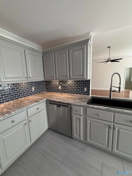 Photo - 228 Tanner Point Dr