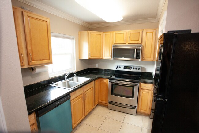 Photo - 101 Summer Pl Unidad 2