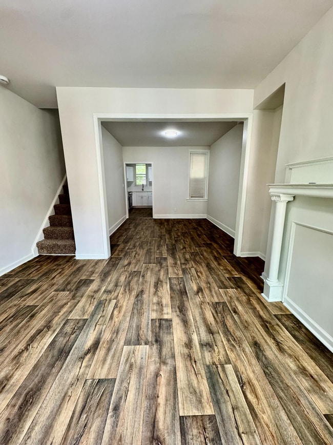 Photo - 3341 Potter St