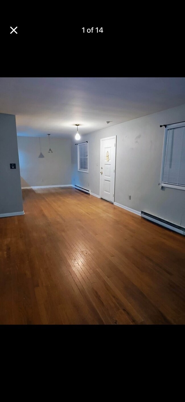 Building Photo - 817 Prescott Ave Unit 2B