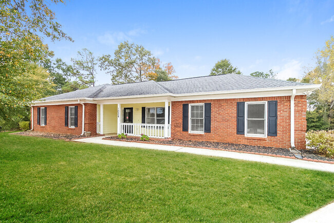 Building Photo - 1024 Plantation Ct SE Rental