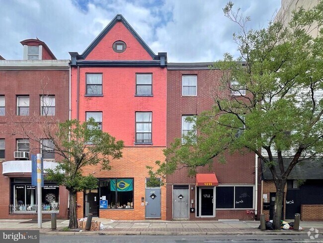 Building Photo - 1211 Race St Unit 3R Rental