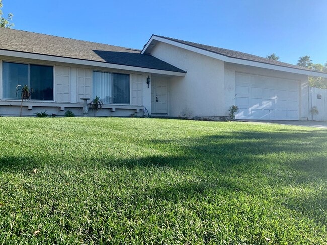 Building Photo - Charming Single Story Mission Viejo Home A...
