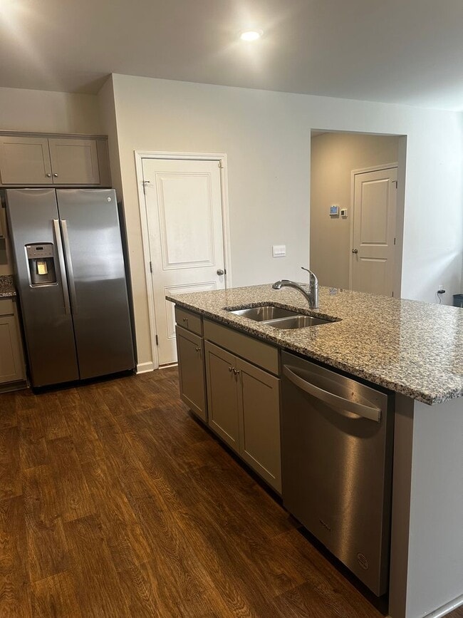Photo - 255 Sweet Cherry Ln