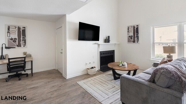 Photo - 1225 E Pleasant Run Rd Unidad 703