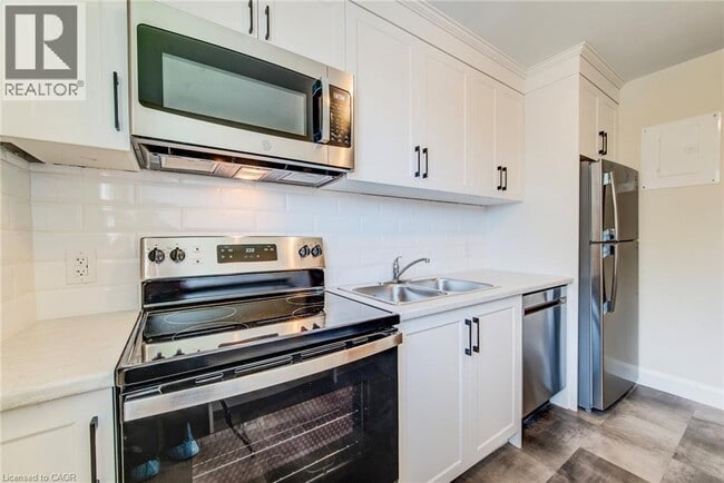 Photo - 5 Heiman St Unit 5