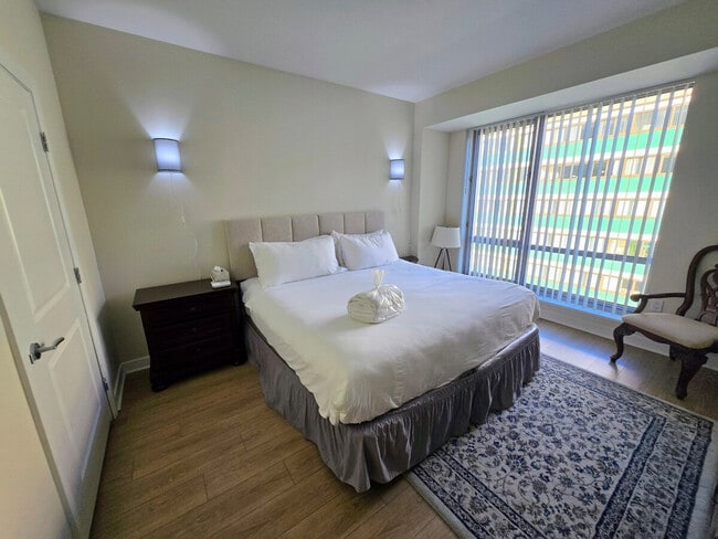 175 Blossom St Unit GO ID1059123P