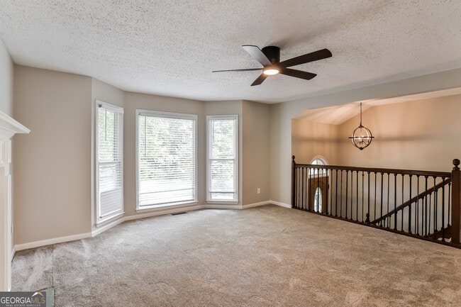 Photo - 300 Ladora Dr