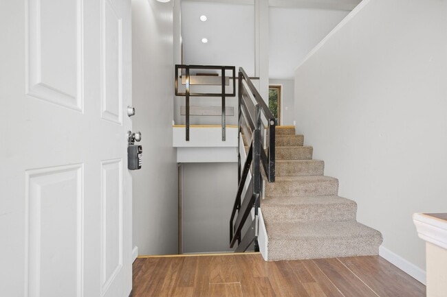 Photo - 2309 Anderson Ave