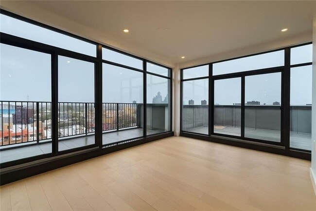 Photo - 816 58th St Unit 8B