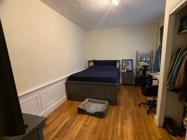 14 Melvin Ave