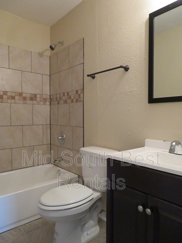 Photo - 3416 Powell Ave