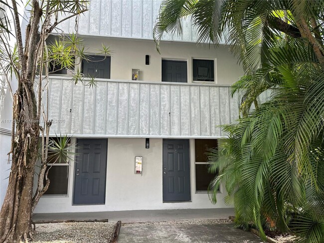 Photo - 3071 SW 27th Ave Condo Unit 6