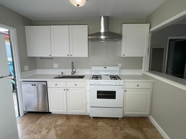 Photo - 1159 Felspar St Unidad 1159