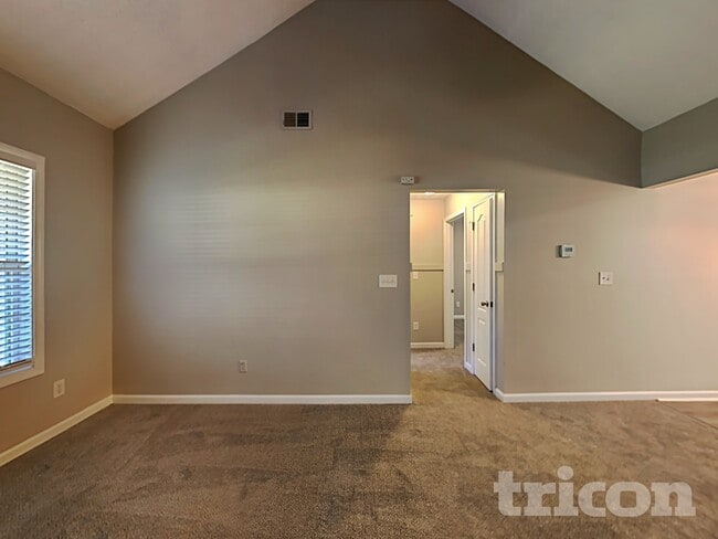 Photo - 1009 Butterfly Cove Way