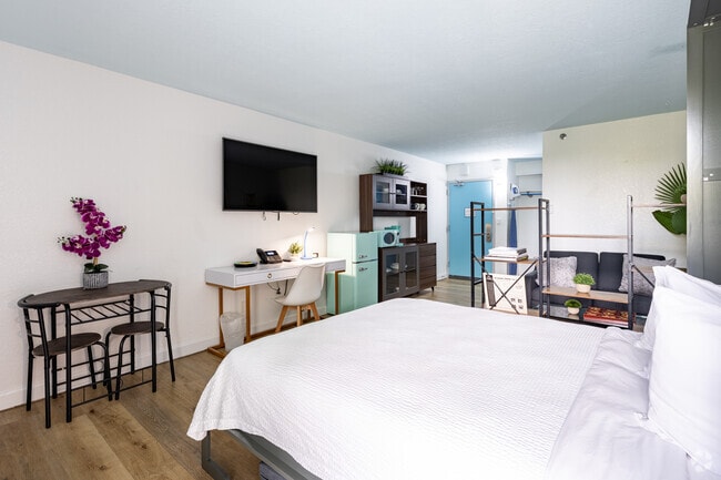 STUDIO, 1BA - 400SF - Bedroom