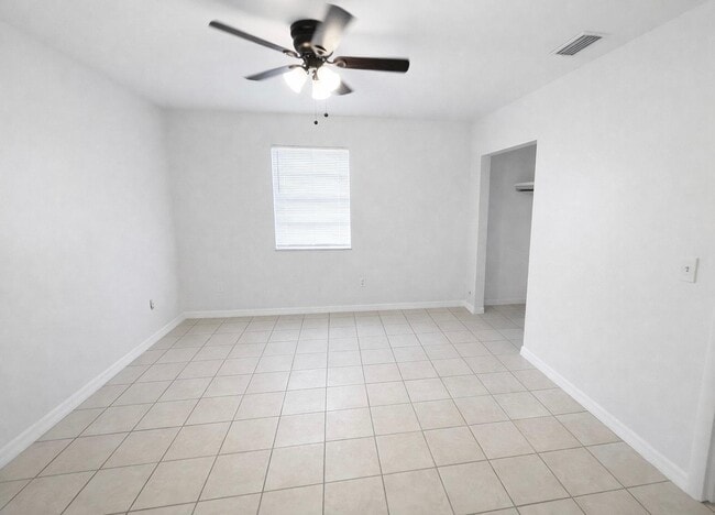 Photo - 5010 Killarney Ave