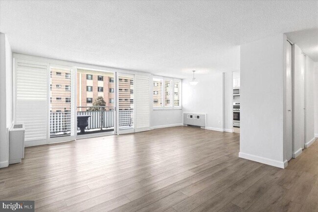 Photo - 1301 S Arlington Ridge Rd Unit 308