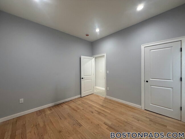 Photo - 52 Townsend St Unit 1